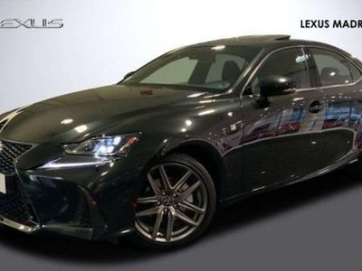 Lexus IS300h