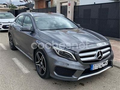 Mercedes GLA220