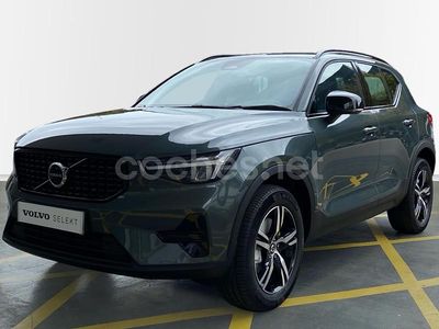 Nuevo Volvo XC40 Plus 163 CV (119 kW) 2025 Verde SUV