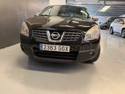 Usado Nissan Qashqai Acenta 150 CV (110 kW) 2010 Negro SUV