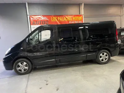 Usado Renault Trafic LIMITED 120 CV (88 kW) 2019 Negro Monovolumen