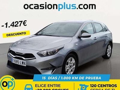 Usado Kia Ceed 101 CV (74 kW) 2022 Plateado Utilitario