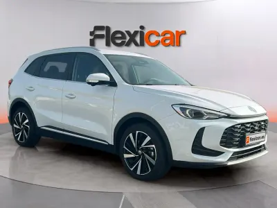 Usado MG ZS Comfort 197 CV (144 kW) 2025 Blanco SUV