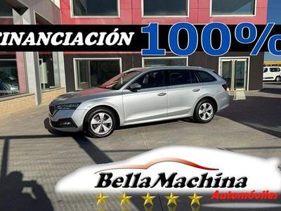 Gris Usado 2022 Skoda Octavia Ambition Familiar | 15.975 € (Precio justo)