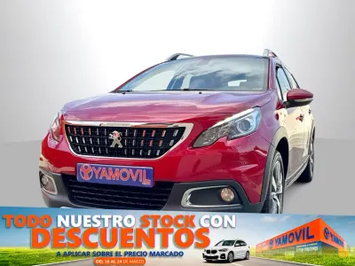 Usado Peugeot 2008 Allure 100 CV (73 kW) 2018 Rojo SUV