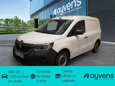 Usado Renault Kangoo 75 CV (55 kW) 2023 Blanco Monovolumen