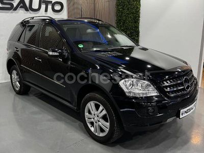 Usado Mercedes ML280 190 CV (139 kW) 2007 Negro SUV