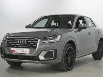 Usado Audi Q2 Sport 150 CV (110 kW) 2018 Gris / plata SUV