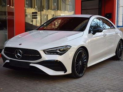 Blanco Usado 2024 Mercedes CLA180 Berlina | 36.990 € (Caro)