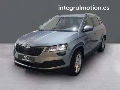 Usado Skoda Karoq Ambition 116 CV (85 kW) 2018 Gris SUV