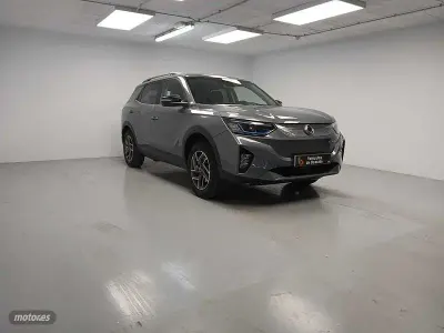 Usado SsangYong Korando Limited 139 kW (190 CV) 2023 Gris SUV