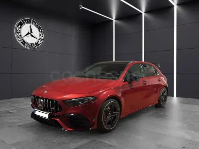 Usado Mercedes A45 AMG 421 CV (309 kW) 2024 Granate Utilitario