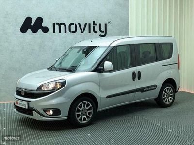 Plateado Usado 2022 Fiat Doblò Trekking Monovolumen | 14.990 € (Precio justo)