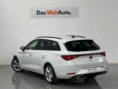 Usado Seat Leon FR 130 CV (95 kW) 2023 Blanco