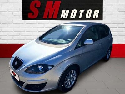 Usado Seat Altea Style 105 CV (77 kW) 2010 Gris Monovolumen