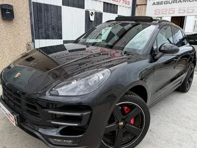 Käytetty Porsche Macan Turbo