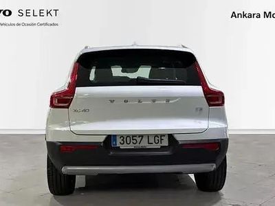 Begagnad Volvo XC40 Business Edition 163 HK (119 kW) 2020 Vit SUV
