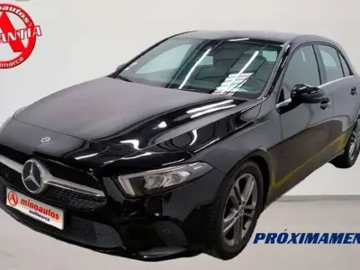 Käytetty Mercedes A180 Business 116 HP (85 kW) 2020 Musta Viistoperä