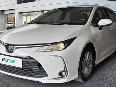 Blanco Usado 2022 Toyota Corolla Active Berlina | 20.490 € (Precio justo)