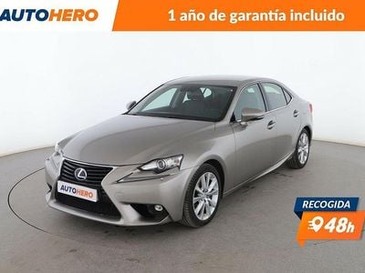Lexus IS300h