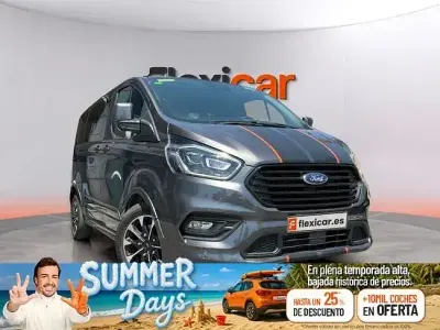 Usado Ford Tourneo Custom Titanium 150 CV (110 kW) 2022 Gris Van