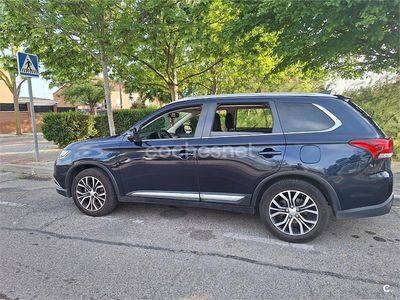 Usado Mitsubishi Outlander Motion 150 CV (110 kW) 2017 Azul SUV