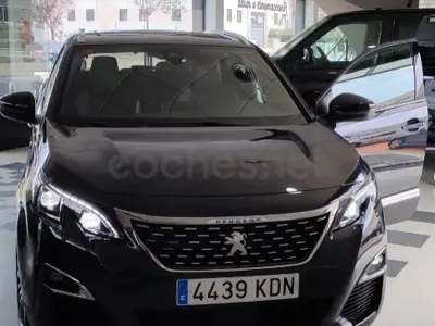 Usado Peugeot 3008 GT-line 165 CV (121 kW) 2018 Negro SUV