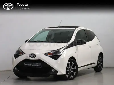 Usado Toyota Aygo X-wave 72 CV (52 kW) 2020 Blanco Utilitario