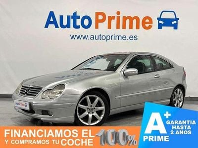 Usado Mercedes C200 163 CV (119 kW) 2002 Plateado Coupe