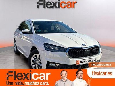 Usado Skoda Fabia Selection 95 CV (69 kW) 2024 Blanco Berlina