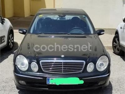 Mercedes E320