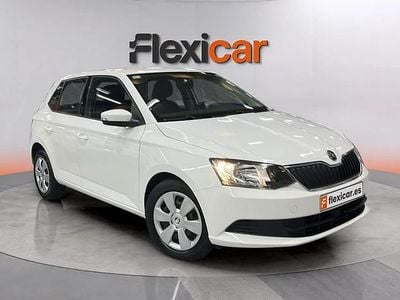 Usado Skoda Fabia Active 60 CV (44 kW) 2017 Blanco Berlina
