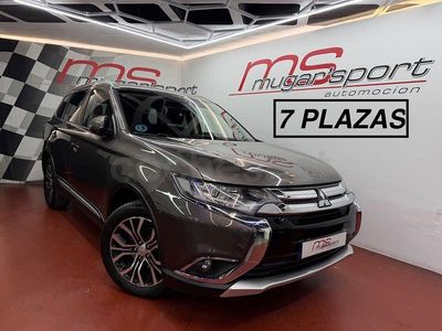 Usado Mitsubishi Outlander Motion 150 CV (110 kW) 2016 Gris / plata SUV