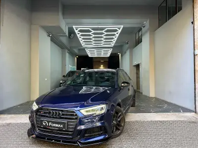 Usado Audi A3 310 CV (228 kW) 2018 Azul Berlina