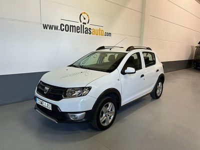 Blanco Usado 2016 Dacia Sandero Stepway Berlina | 9990 € (Un poco caro)