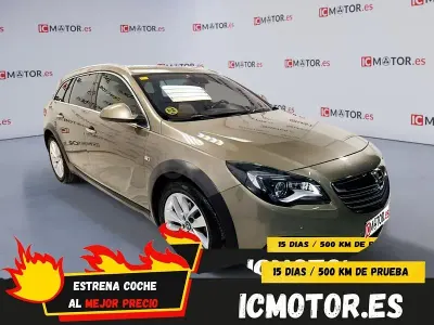 Usado Opel Insignia Sportive 195 CV (143 kW) 2014 Verde Berlina