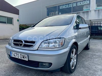 Gris / plata Usado 2005 Opel Zafira Monovolumen | 3790 € (Caro)