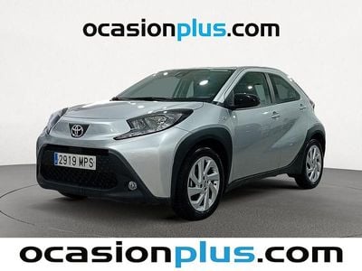 Gris Usado 2024 Toyota Aygo X Play SUV | 12.934 € (Precio justo)