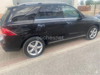 Usado Mercedes GLE250 204 CV (150 kW) 2017 Negro SUV