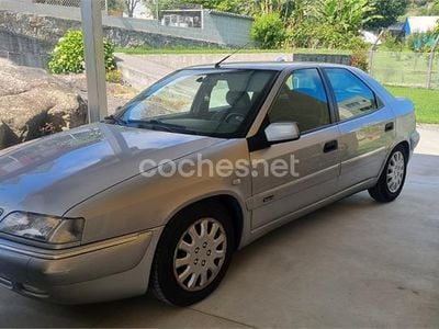 Usado Citroën Xantia Exclusive 90 CV (66 kW) 1999 Gris / plata Berlina
