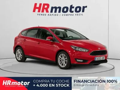 Usado Ford Focus Business Edition 125 CV (91 kW) 2017 Rojo Utilitario