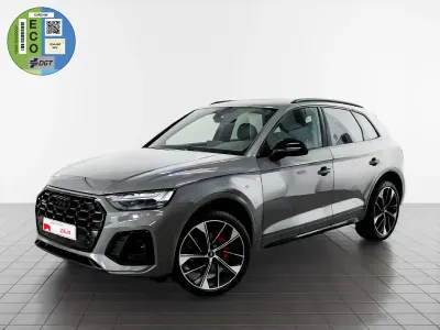 Käytetty Audi Q5 Premium 204 HP (150 kW) 2024 Harmaa Katumaasturi
