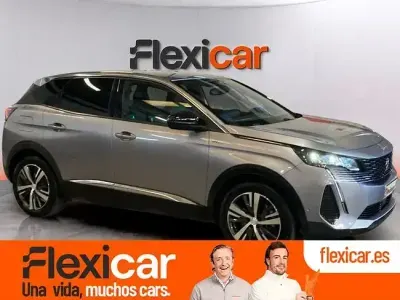 Usado Peugeot 3008 Allure 225 CV (165 kW) 2023 Gris SUV