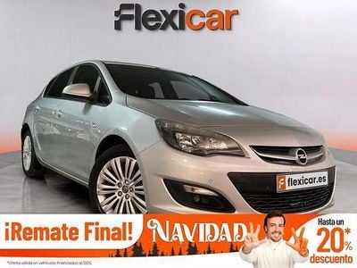 Gris Usado 2014 Opel Astra Selective Berlina | 8990 € (Un poco caro)