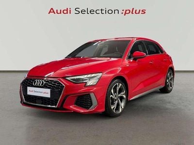Usado Audi A3 Sportback S-Line 116 CV (85 kW) 2023 Rojo Utilitario
