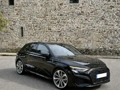 Usado Audi A3 Sportback 150 CV (110 kW) 2023 Negro Utilitario