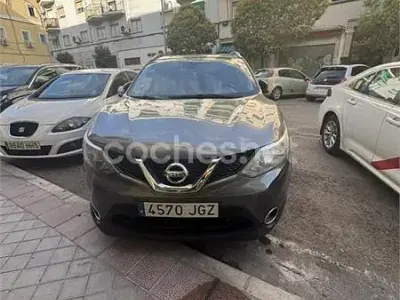 Usado Nissan Qashqai 360º 163 CV (119 kW) 2015 Gris / plata SUV