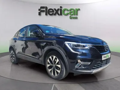 Begagnad Renault Arkana Esprit Alpine 145 HK (106 kW) 2023 Svart SUV