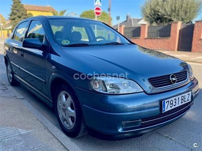 Azul Usado 2001 Opel Astra Comfort Berlina | 2800 € (Precio justo)