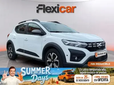 Usado Dacia Sandero Expression 110 CV (80 kW) 2023 Blanco